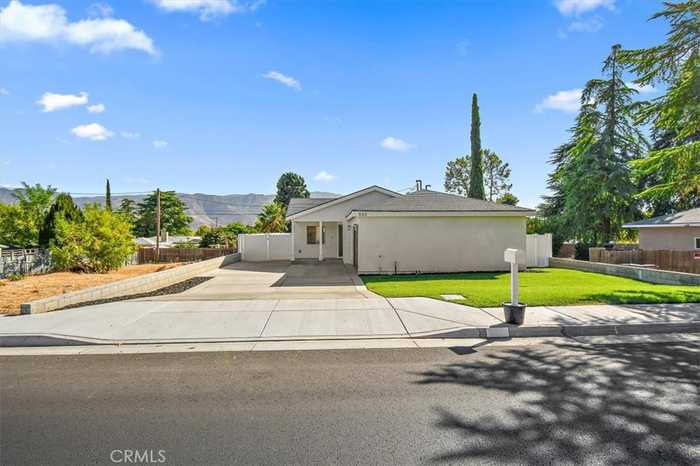 photo 1: 660 W Wilson Street, Banning CA 92220