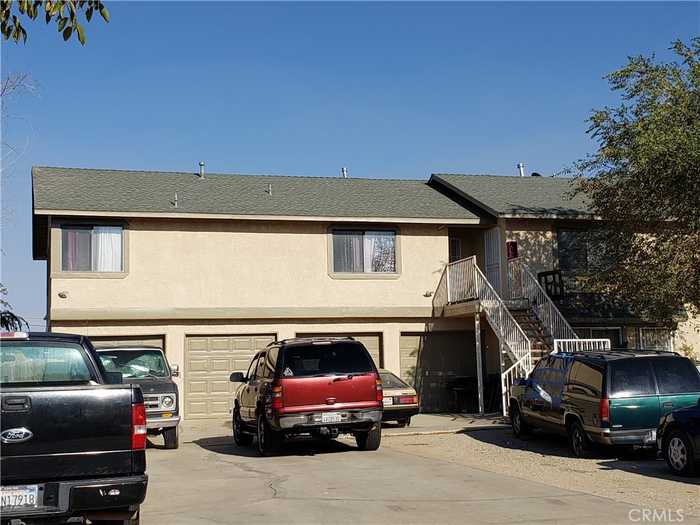 photo 2: 509 E Avenue Q2, Palmdale CA 93550