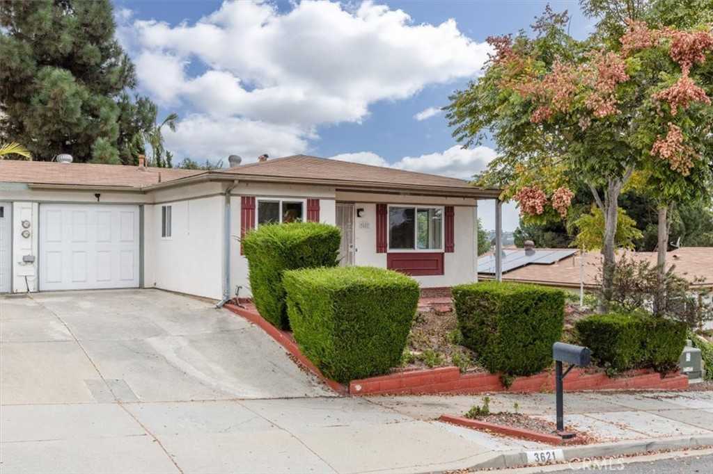 photo 2: 3621 North Way, Oceanside CA 92056