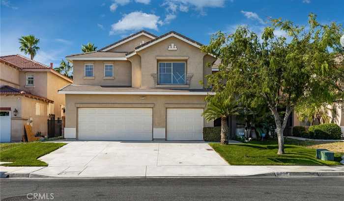 photo 1: 5022 St Albert Drive, Fontana CA 92336