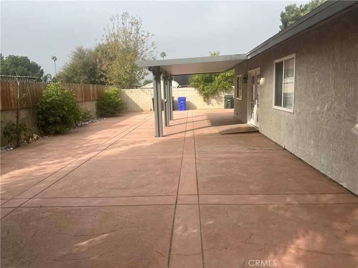 photo 9: 17551 Wabash Avenue, Fontana CA 92336