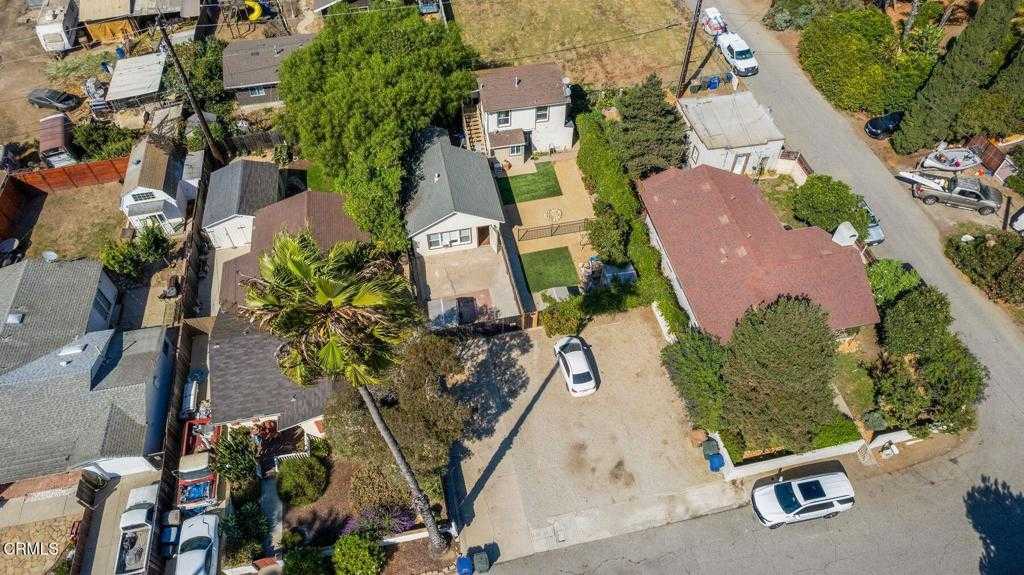 photo 3: 271 Holt Street, Ventura CA 93001