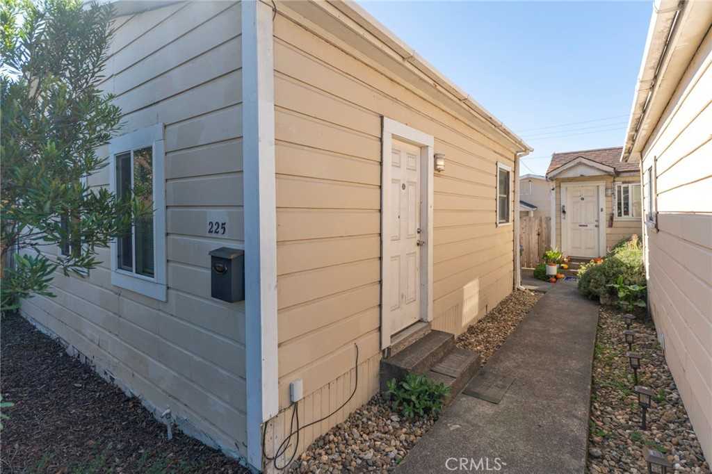 photo 3: 225 N Franklin Street, Fort Bragg CA 95437