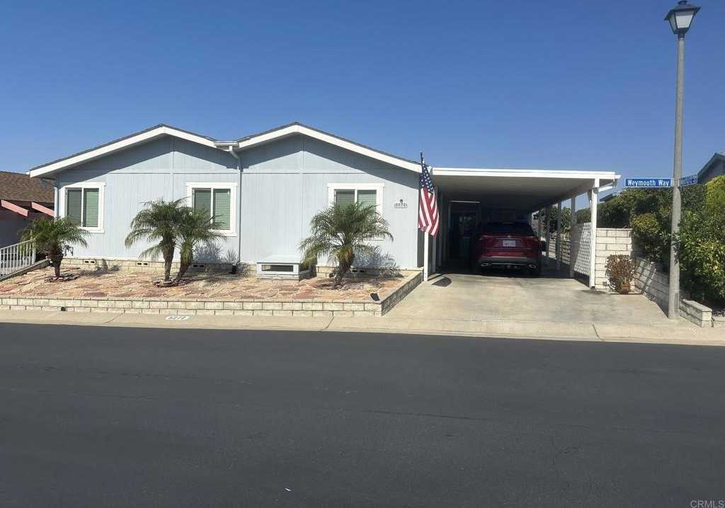 photo 3: 5272 Weymouth Way, Oceanside CA 92057