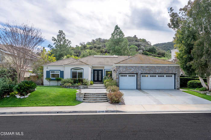 photo 2: 32766 Barrett Drive, Westlake Village CA 91361