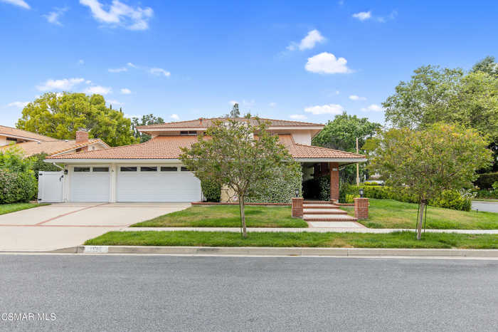 photo 1: 1134 Galesmoore Court, Westlake Village CA 91361