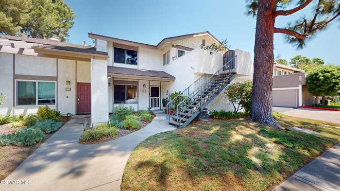 photo 1: 232 Gazania Court, Thousand Oaks CA 91362