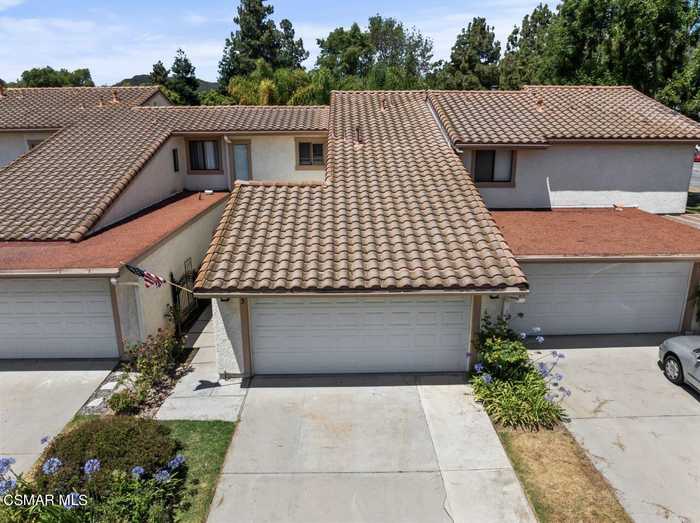 photo 2: 293 San Vincente Circle, Newbury Park CA 91320