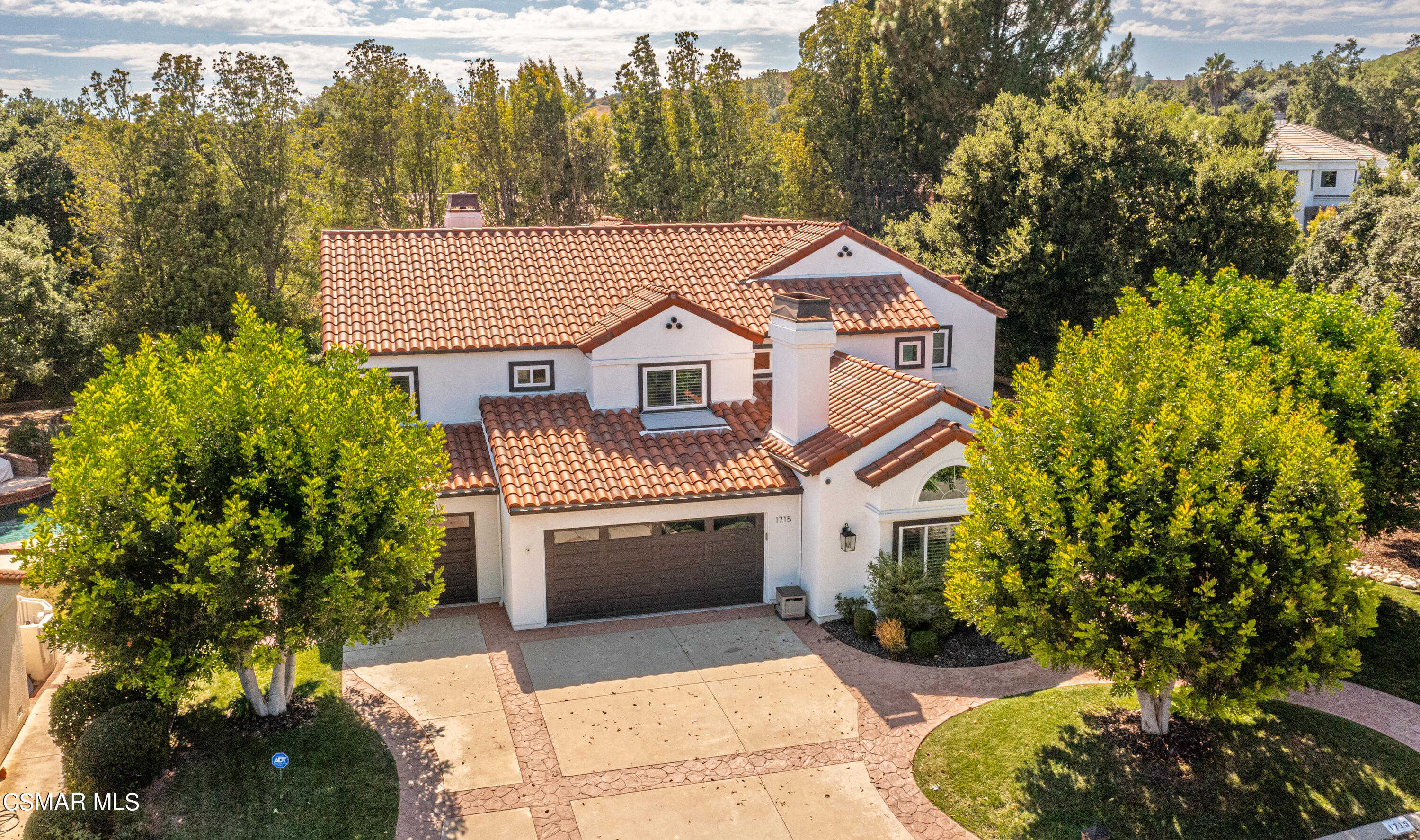 photo 1: 1715 Misty Creek Road, Westlake Village CA 91362