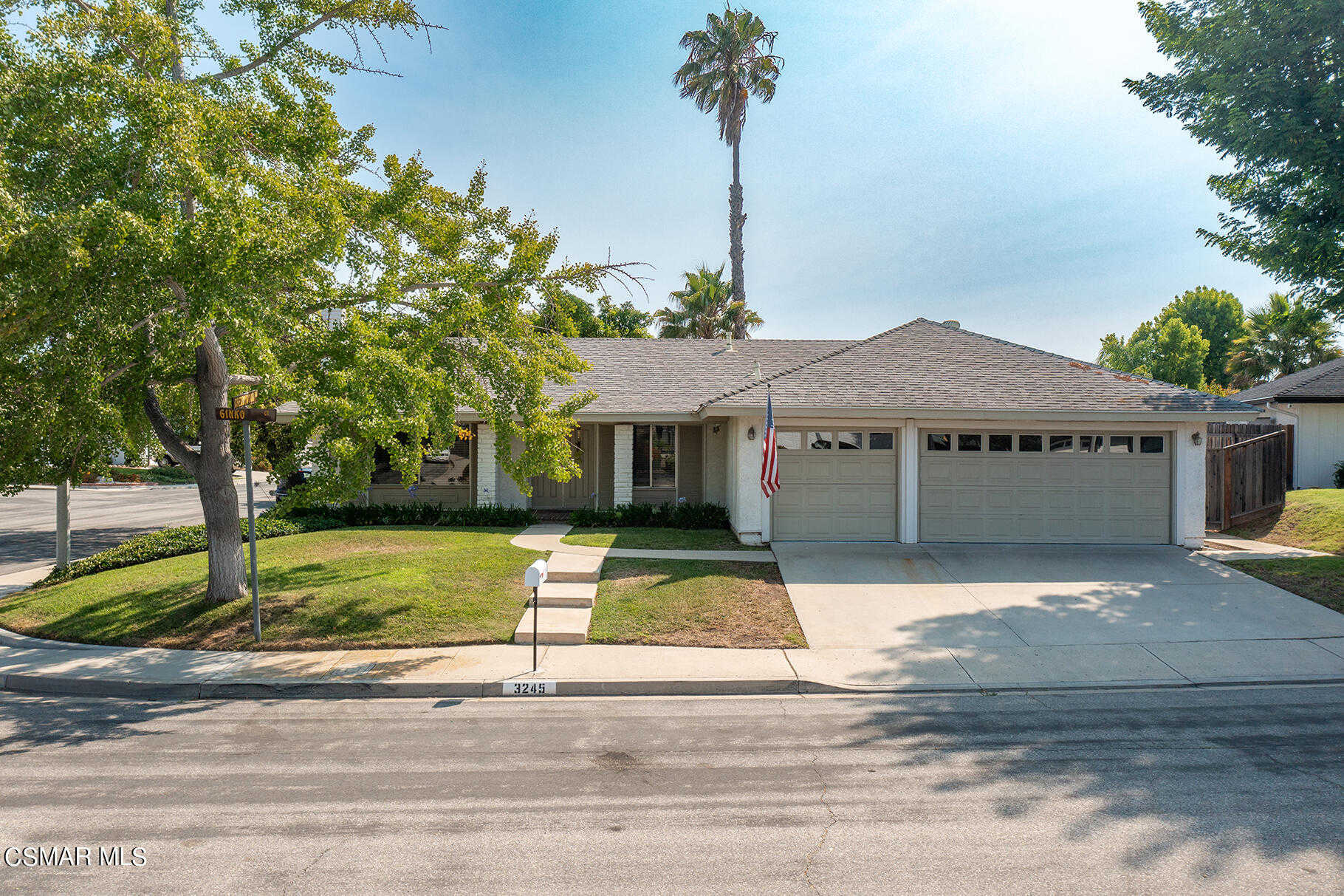 photo 1: 3245 Ginko Court, Thousand Oaks CA 91360