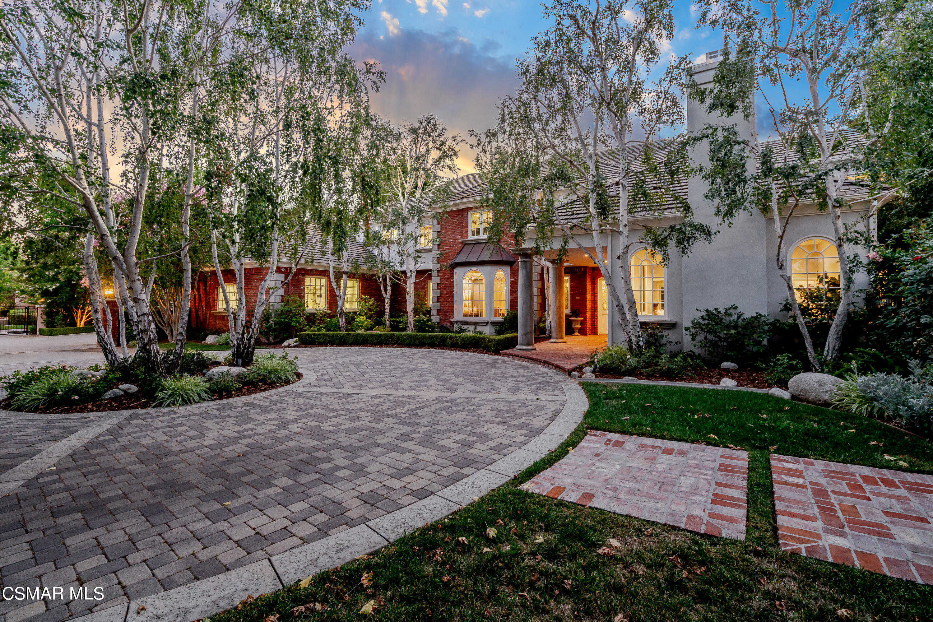 photo 2: 581 Lakeview Canyon Road, Westlake Village CA 91362