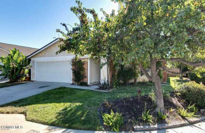 photo 1: 468 Blackhawk Drive, Newbury Park CA 91320