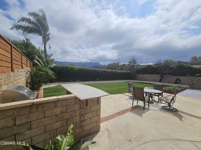 photo 17: 468 Blackhawk Drive, Newbury Park CA 91320