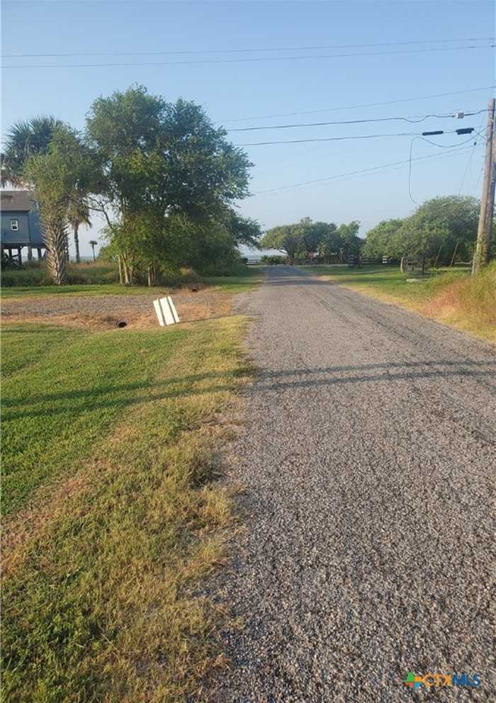 photo 10: 1409-1411 W Washington Avenue, Seadrift TX 77983