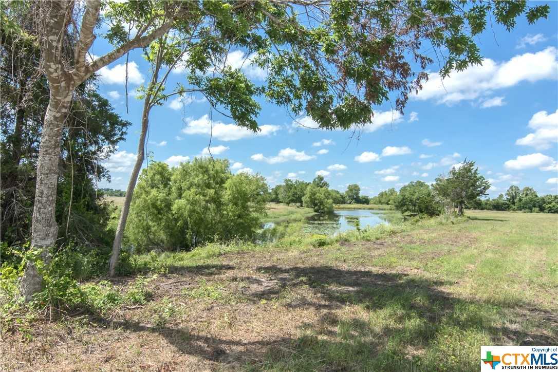 photo 2: 511 CR 362 Unit Lot 8, Shiner TX 77984