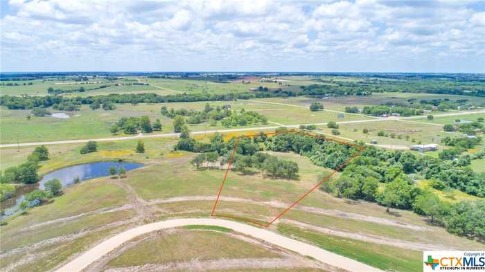 photo 1: 511 CR 362 Unit Lot 5, Shiner TX 77984