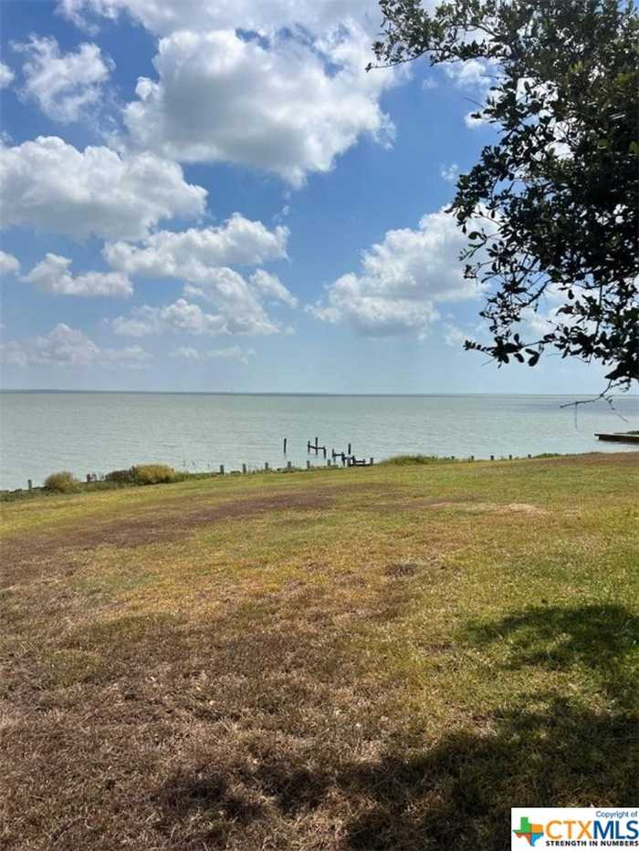 photo 1: 1508 S Virginia Street, Port Lavaca TX 77979