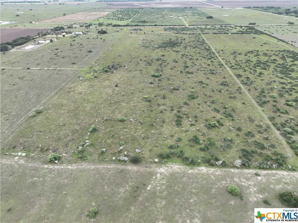 photo 3: 8551 Fm 530, Edna TX 77957