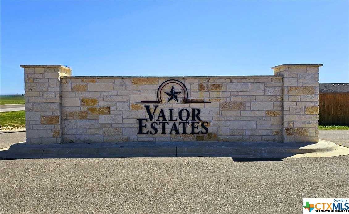 photo 1: 7101 Valor Trail, Temple TX 76502