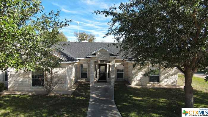 photo 1: 107 Rio Drive, Gatesville TX 76528