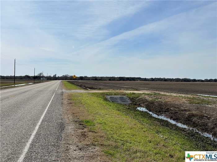 photo 3: Fm 234, El Toro TX 77957