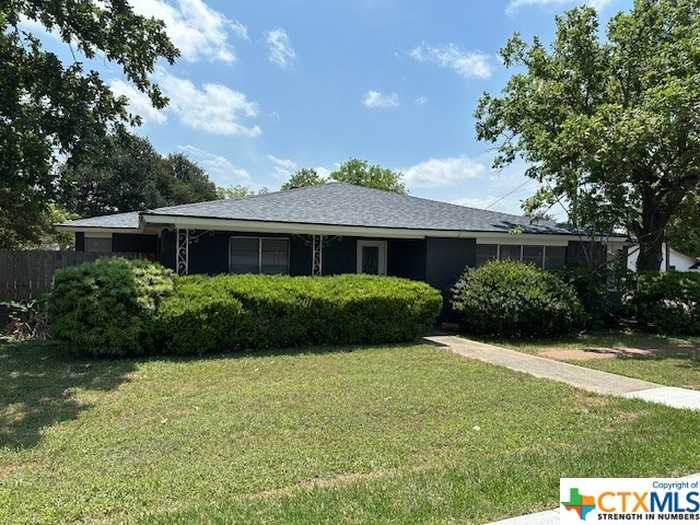 photo 1: 349 W Pearl Street, Goliad TX 77963