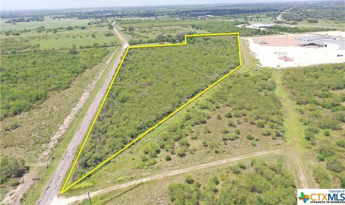 photo 1: 1867 Old Gonzales Road, Cuero TX 77954