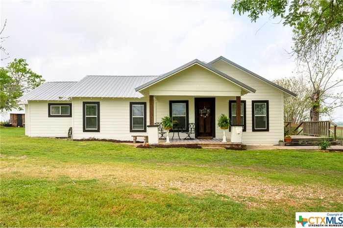 photo 2: 2520 County Road 232, Gonzales TX 78629