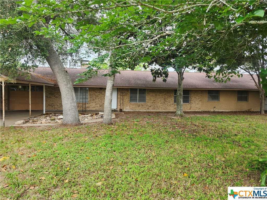 photo 1: 347 Green Acres Road, Yorktown TX 78164