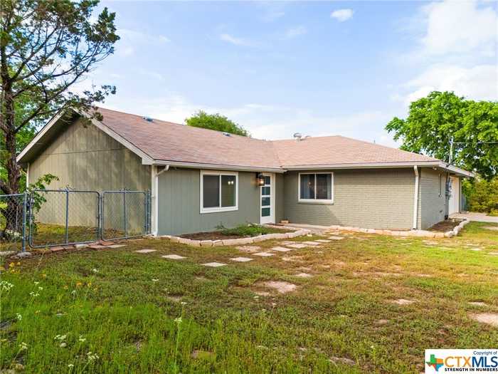 photo 1: 650 Cactus Lane, Copperas Cove TX 76522