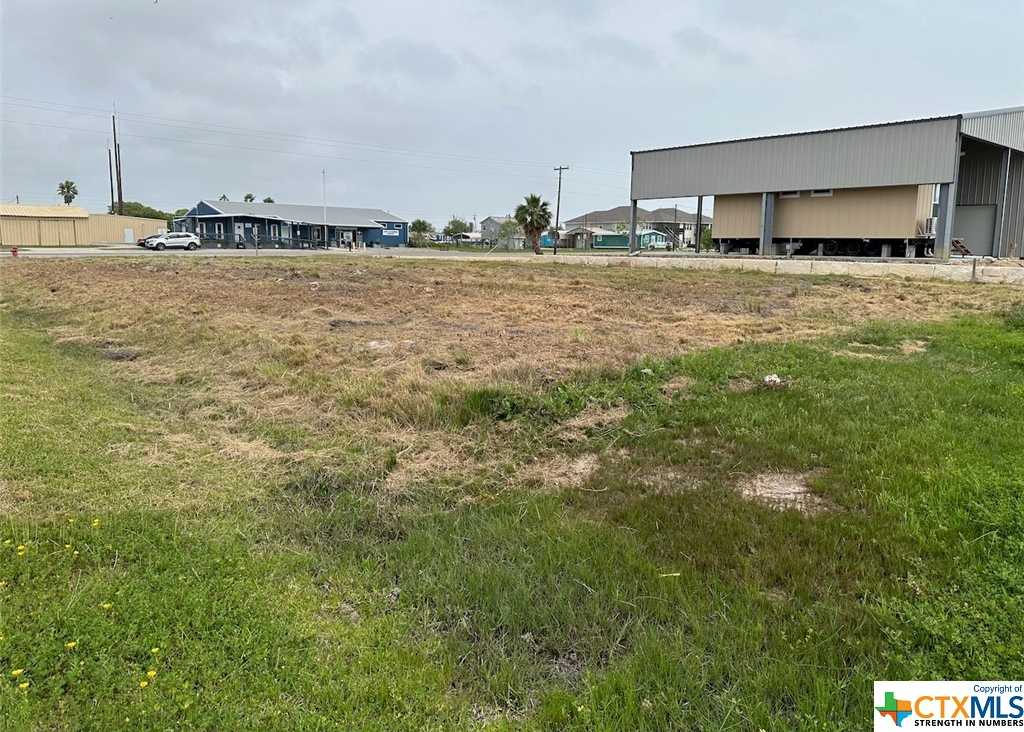 photo 3: 515 W Main Street, Port O'Connor TX 77982