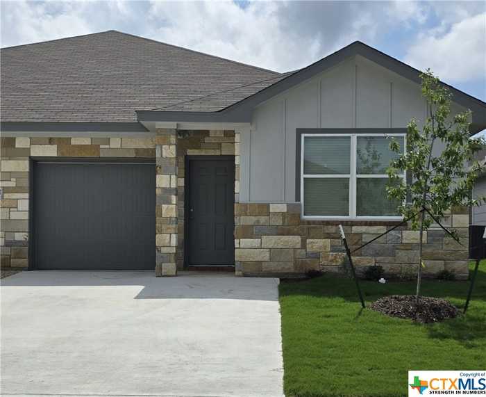 photo 1: 250 Green Valley Drive, Copperas Cove TX 76522