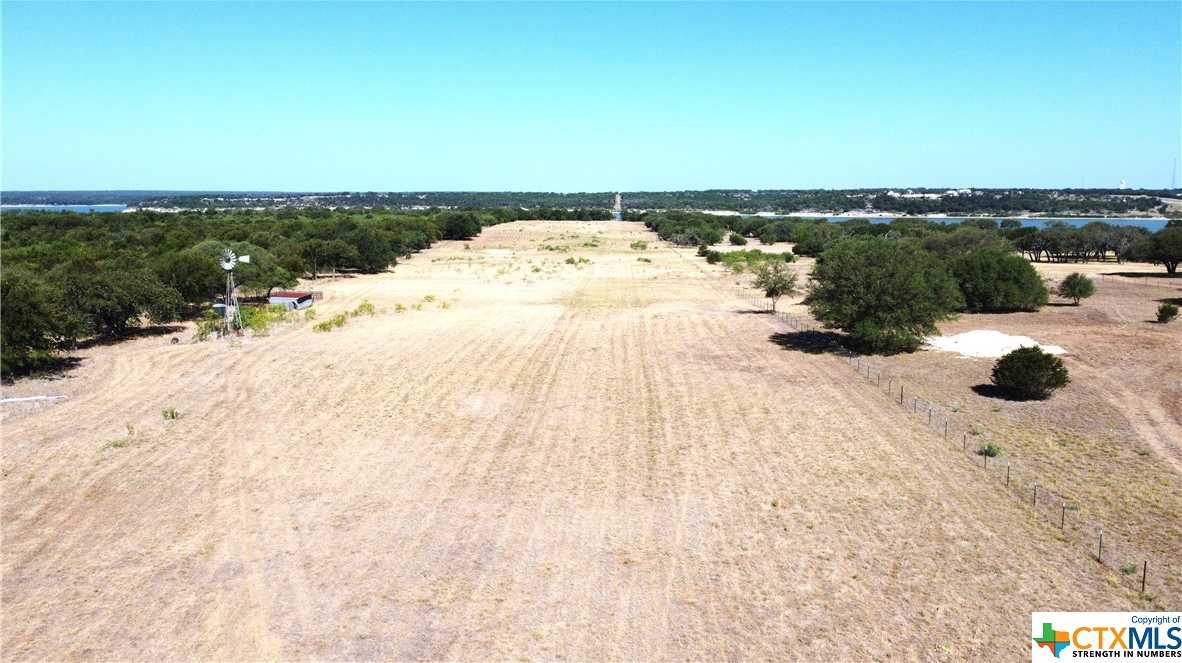 photo 2: 7622 McGregor Park Road, Temple TX 76502