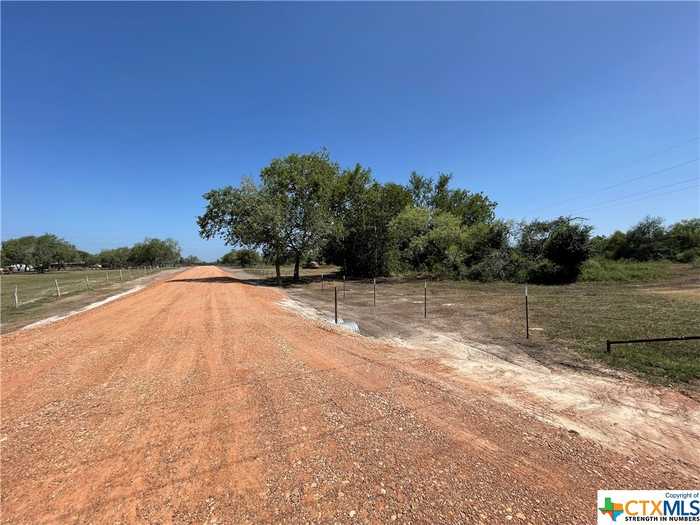 photo 1: 459 Robinhood Rd., Victoria TX 77905