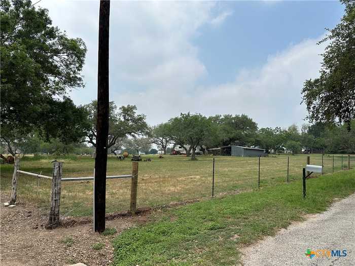 photo 2: 725 Post Oak Road, Goliad TX 77963