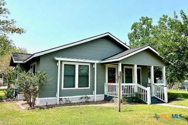 photo 2: 101 W Lacy Street, Cuero TX 77954