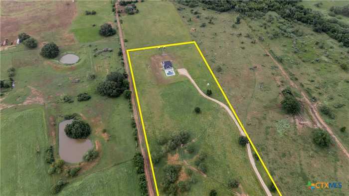 photo 32: 2122 County Road 324, Yoakum TX 77995