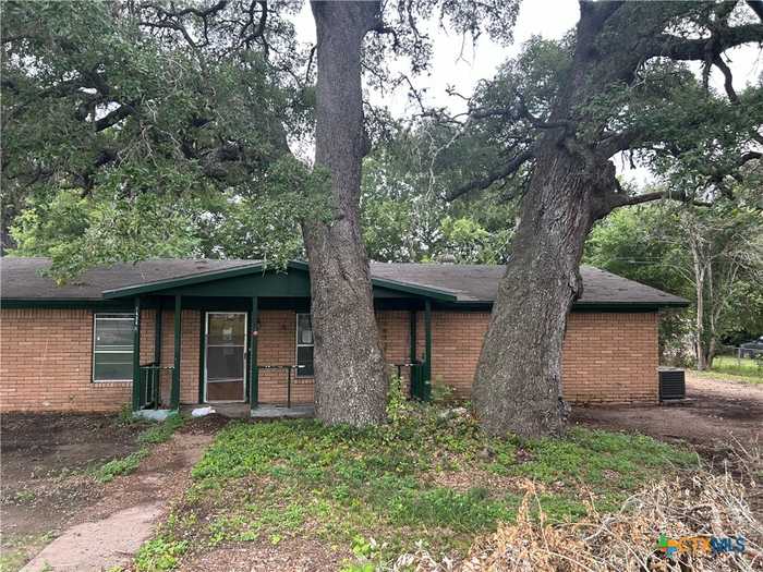 photo 1: 1434 Saint Andrew Street, Gonzales TX 78629