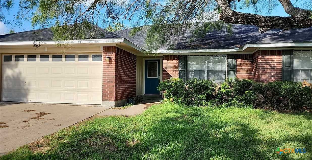 photo 1: 712 2nd Street, Cuero TX 77954