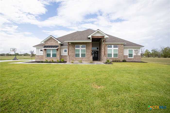 photo 1: 676 Dayspring, Victoria TX 77904