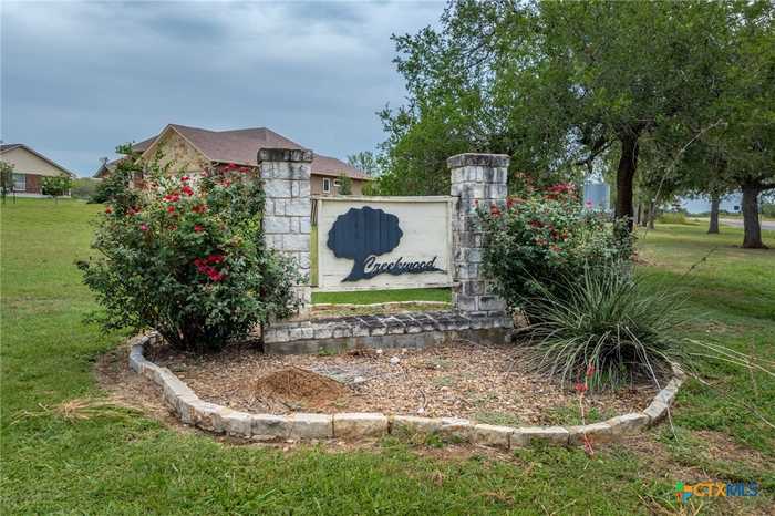 photo 2: 326 Creekwood Drive, Gonzales TX 78629