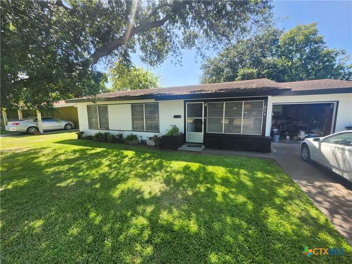 photo 1: 213 Burnet Street, Port Lavaca TX 77979