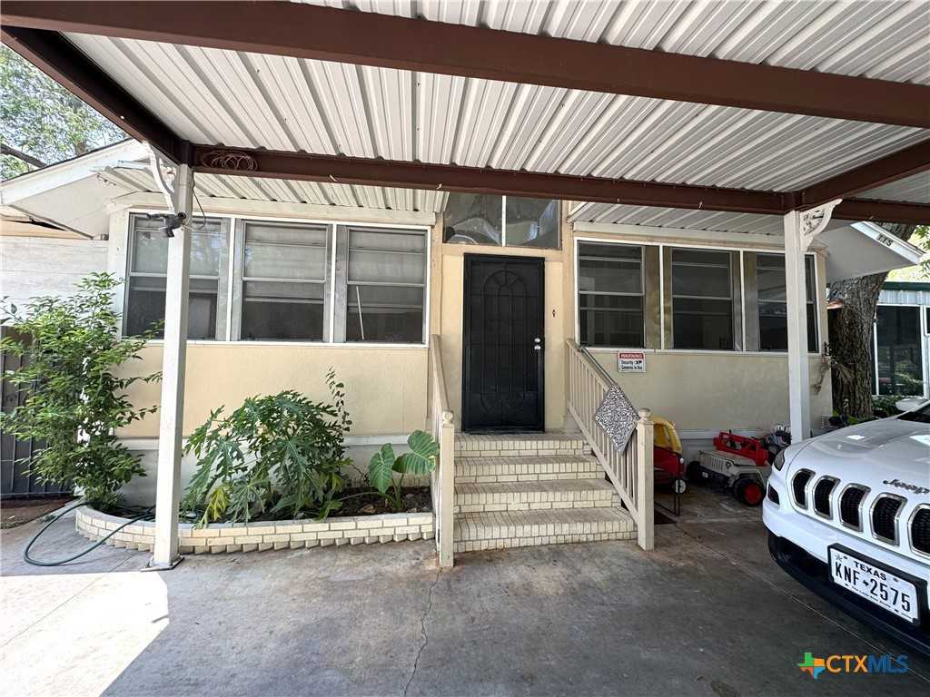 photo 3: 115 Ernst Street, Victoria TX 77901