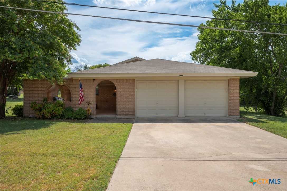 photo 3: 202 Hawk Lane, Kempner TX 76539