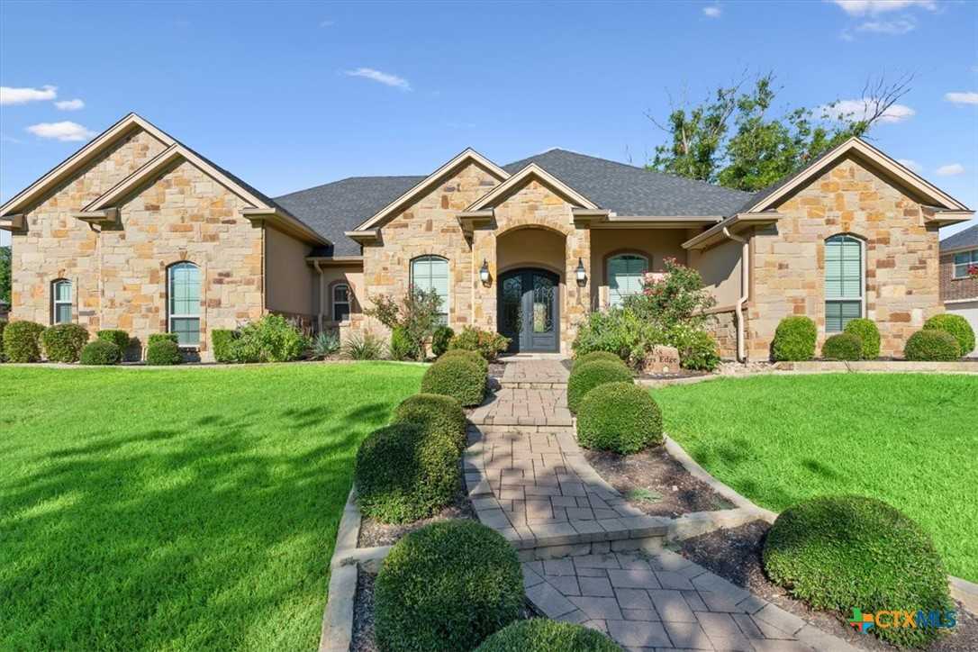 photo 2: 2158 Rivers Edge Drive, Belton TX 76513