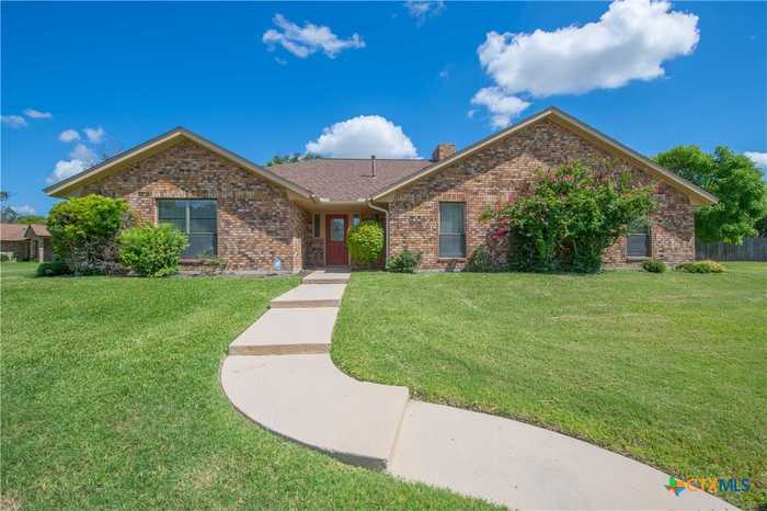 photo 1: 1403 Sparrow Trail, Copperas Cove TX 76522