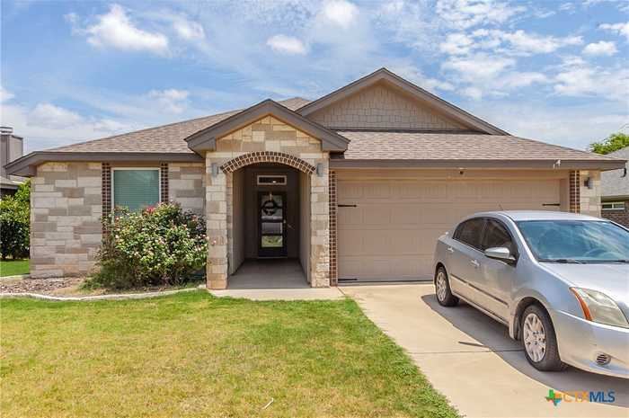 photo 1: 417 Bella Rose Drive, Belton TX 76513