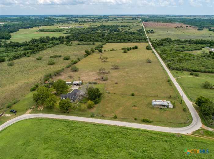 photo 2: 1624 Immenhauser Road, Yoakum TX 77995