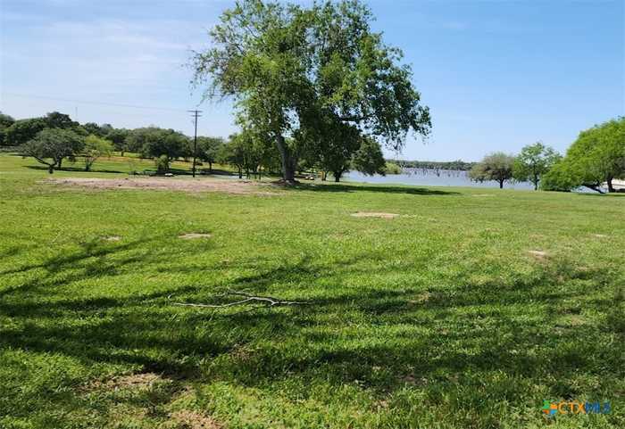 photo 2: Lakeshore, Goliad TX 77963