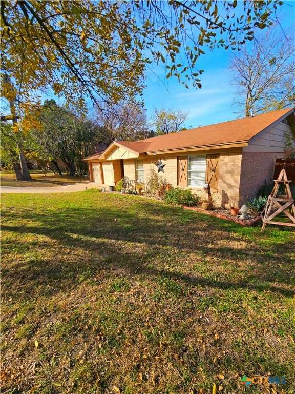 photo 3: 212 County Road 4876 Road, Copperas Cove TX 76522